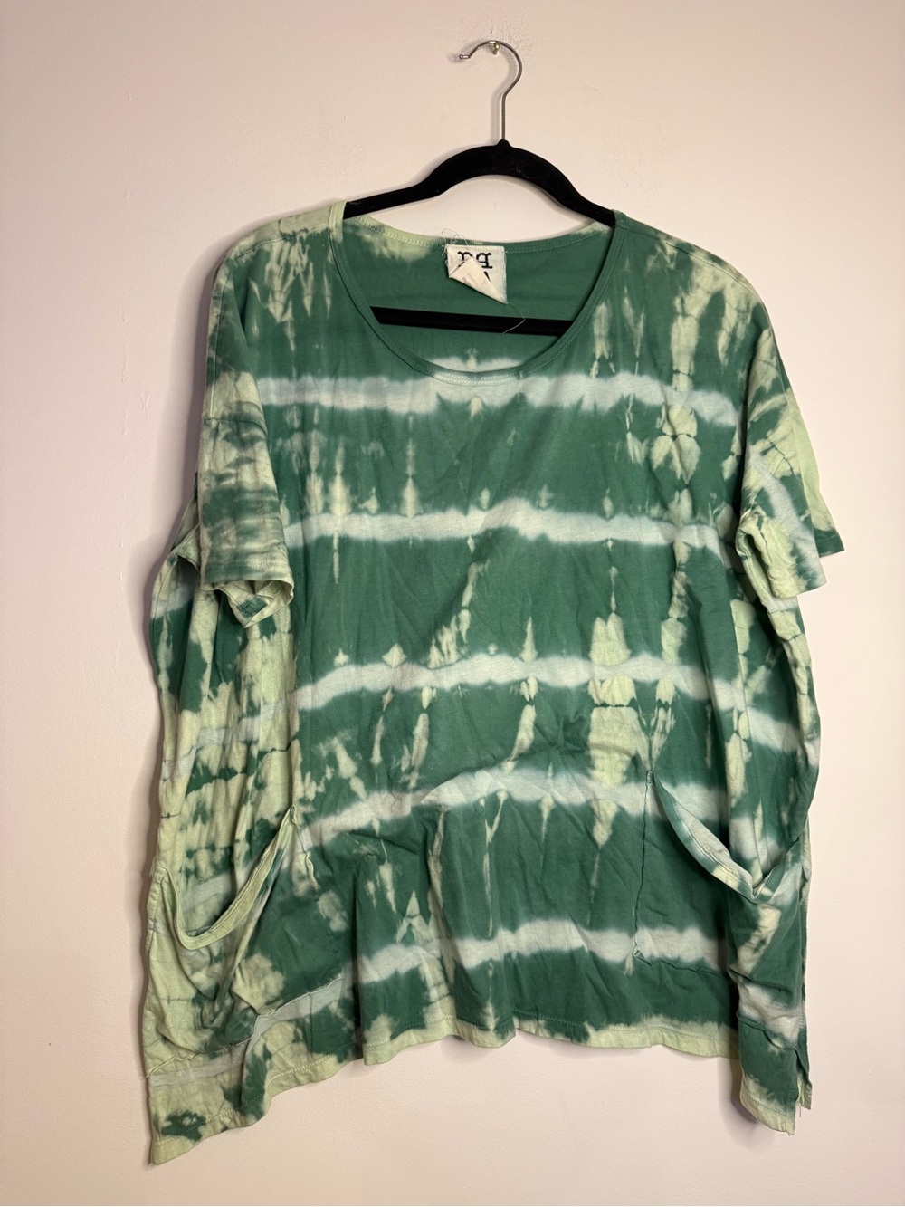 PPLA Green and Light Green Tie-Dye Short Sleeve Top